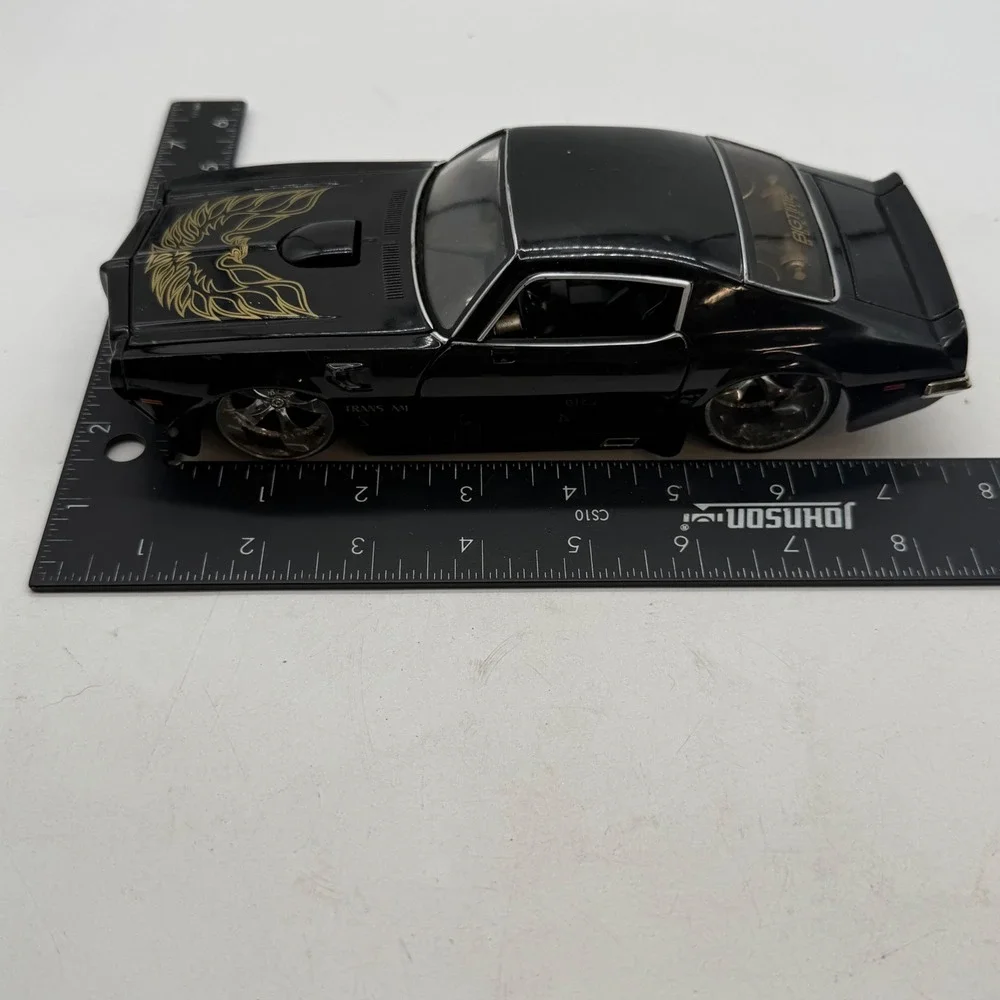 Jada Bigtime Muscle 1973 Pontiac Firebird Trans Am 1:24 Diecast Black Gold